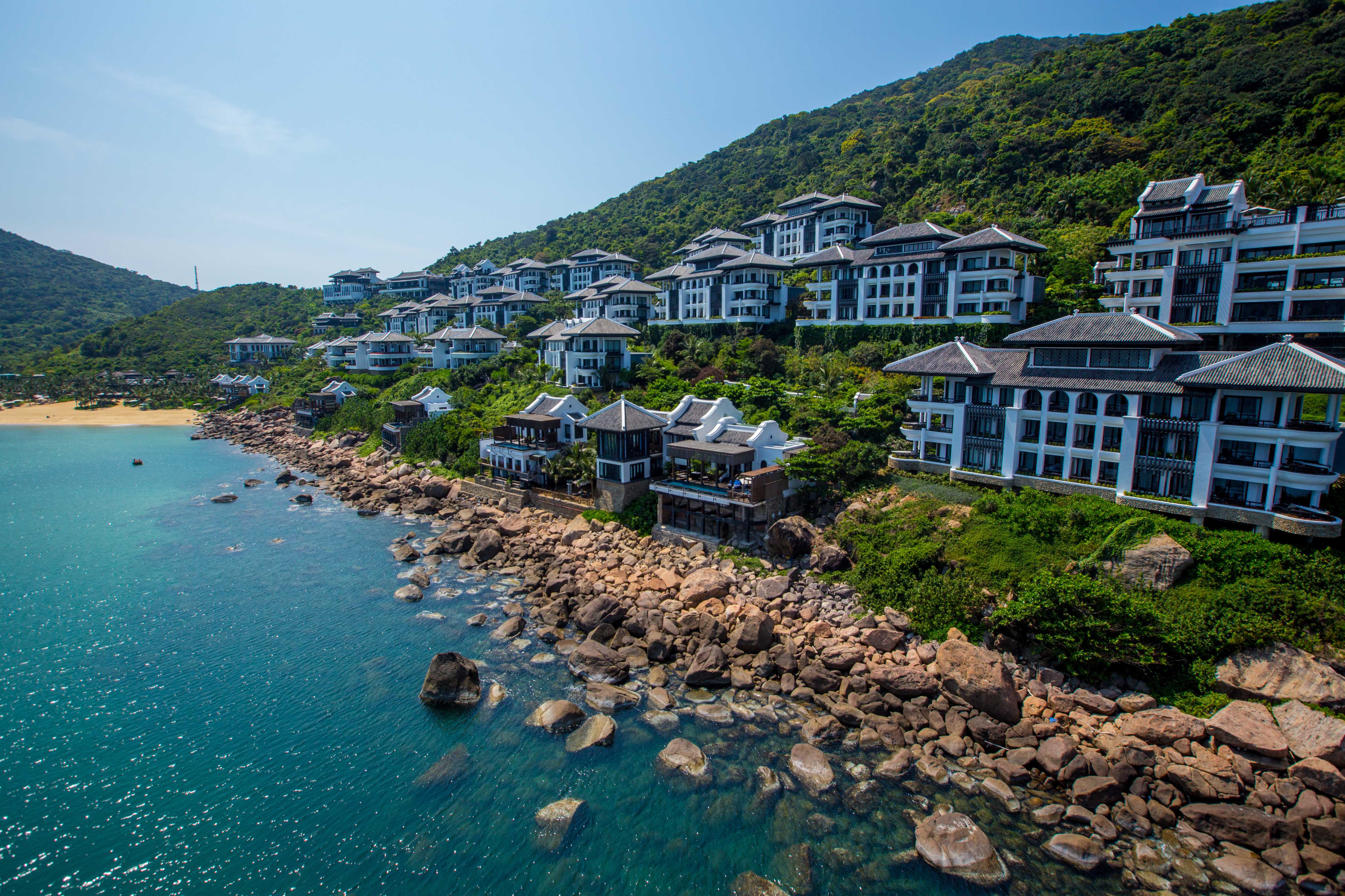 ICDN%20-%20Resort%20view%20from%20the%20other%20side.jpg