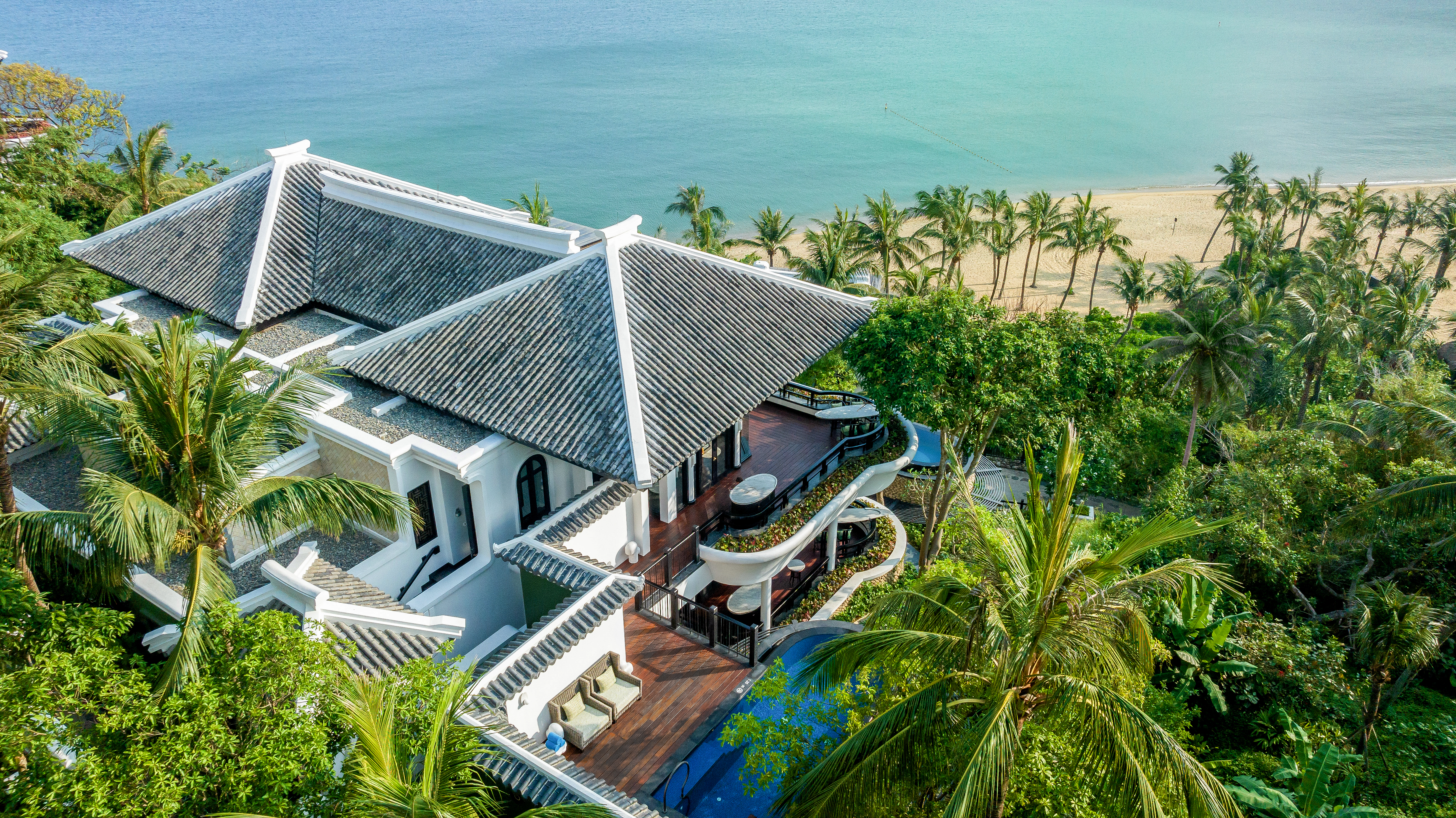 InterContinental%20Danang%20Sun%20Peninsula%20Resort.jpg