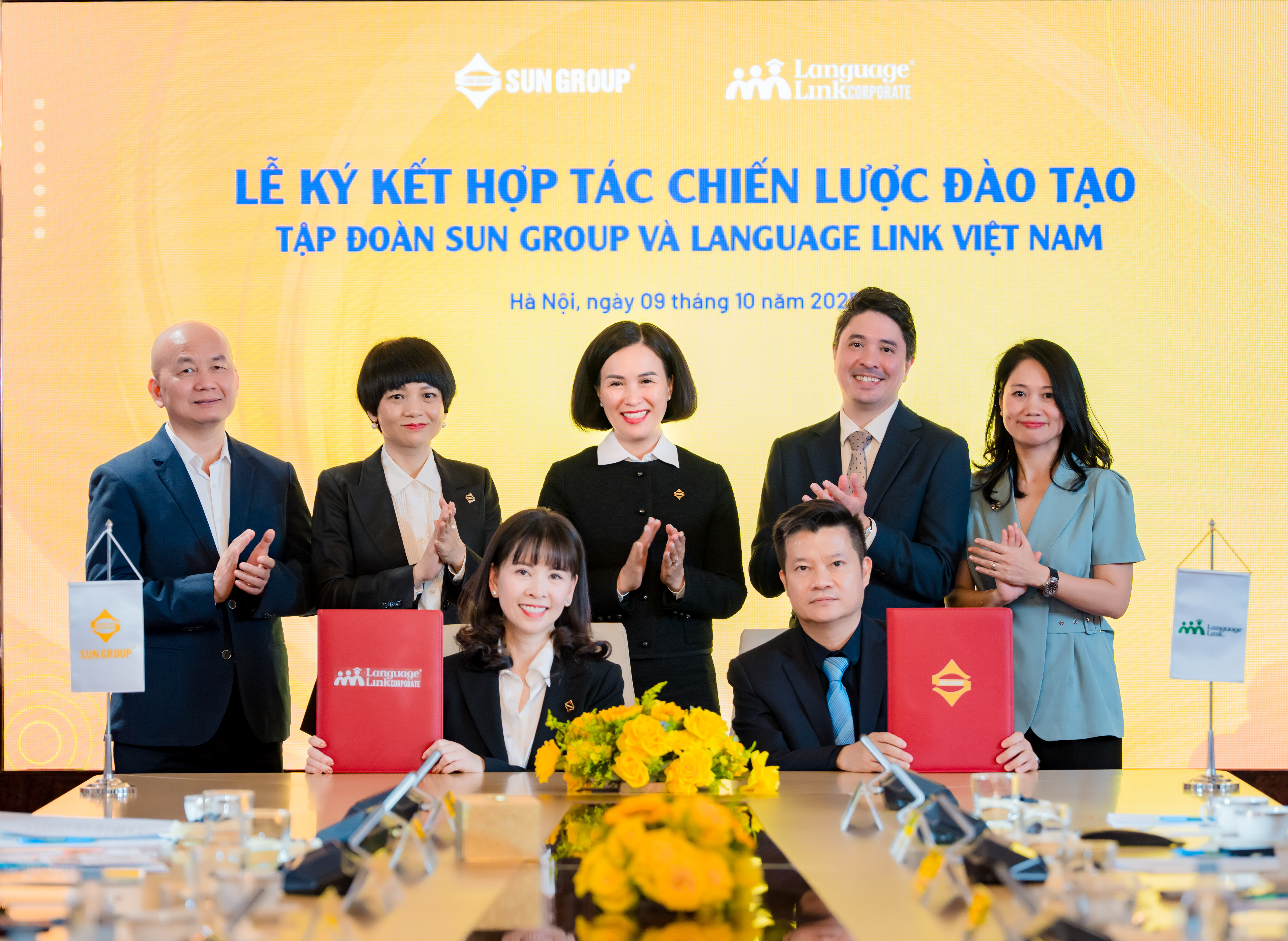 Sun Group ký kết với Language Link Việt Nam