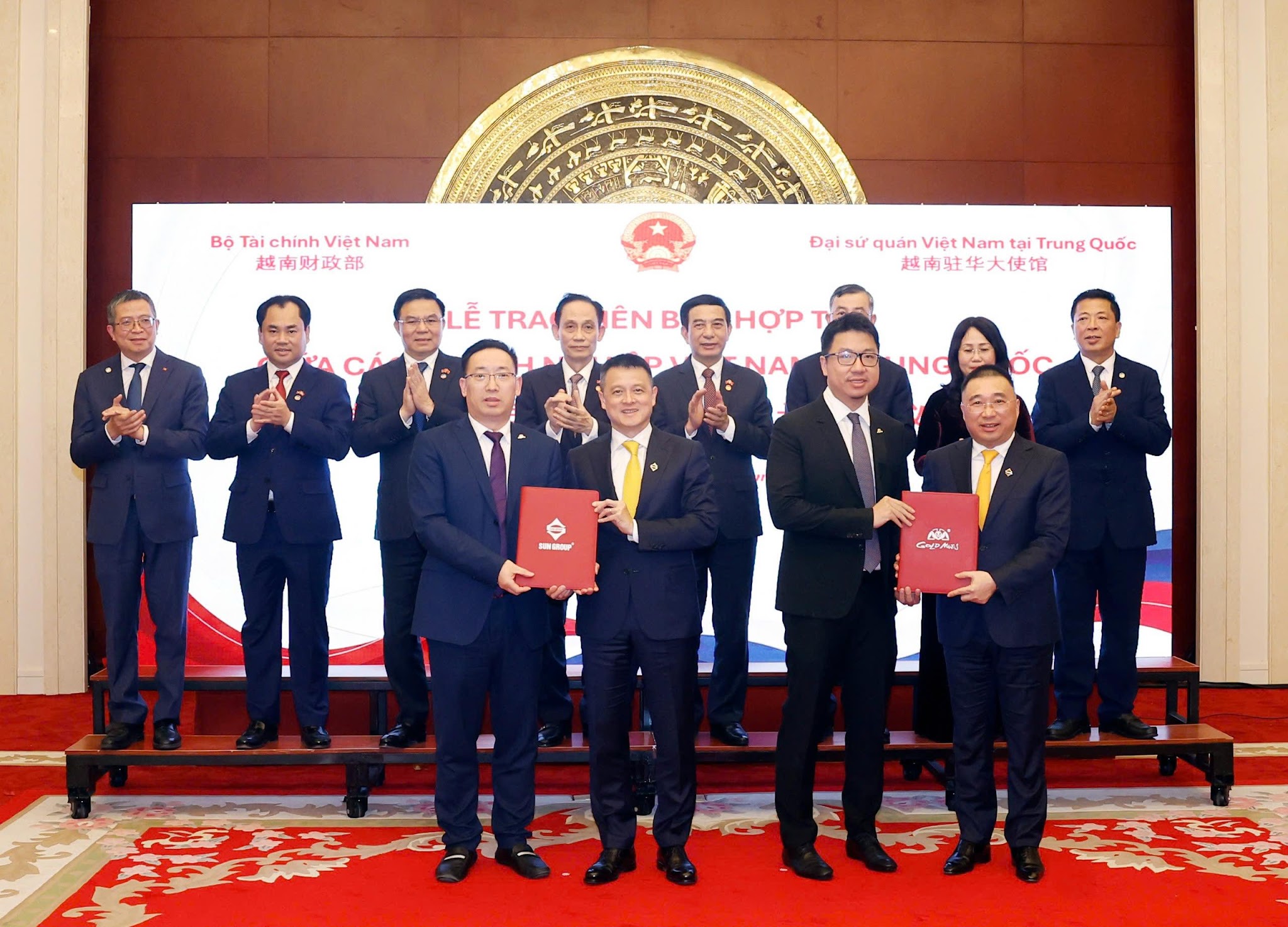 Cái bắt tay hợp tác giữa 2 tên tuổi lớn là Sun Group và Gold Mantis sẽ xác lập chuẩn mực mới cho nội thất kiến trúc tại Việt Nam.