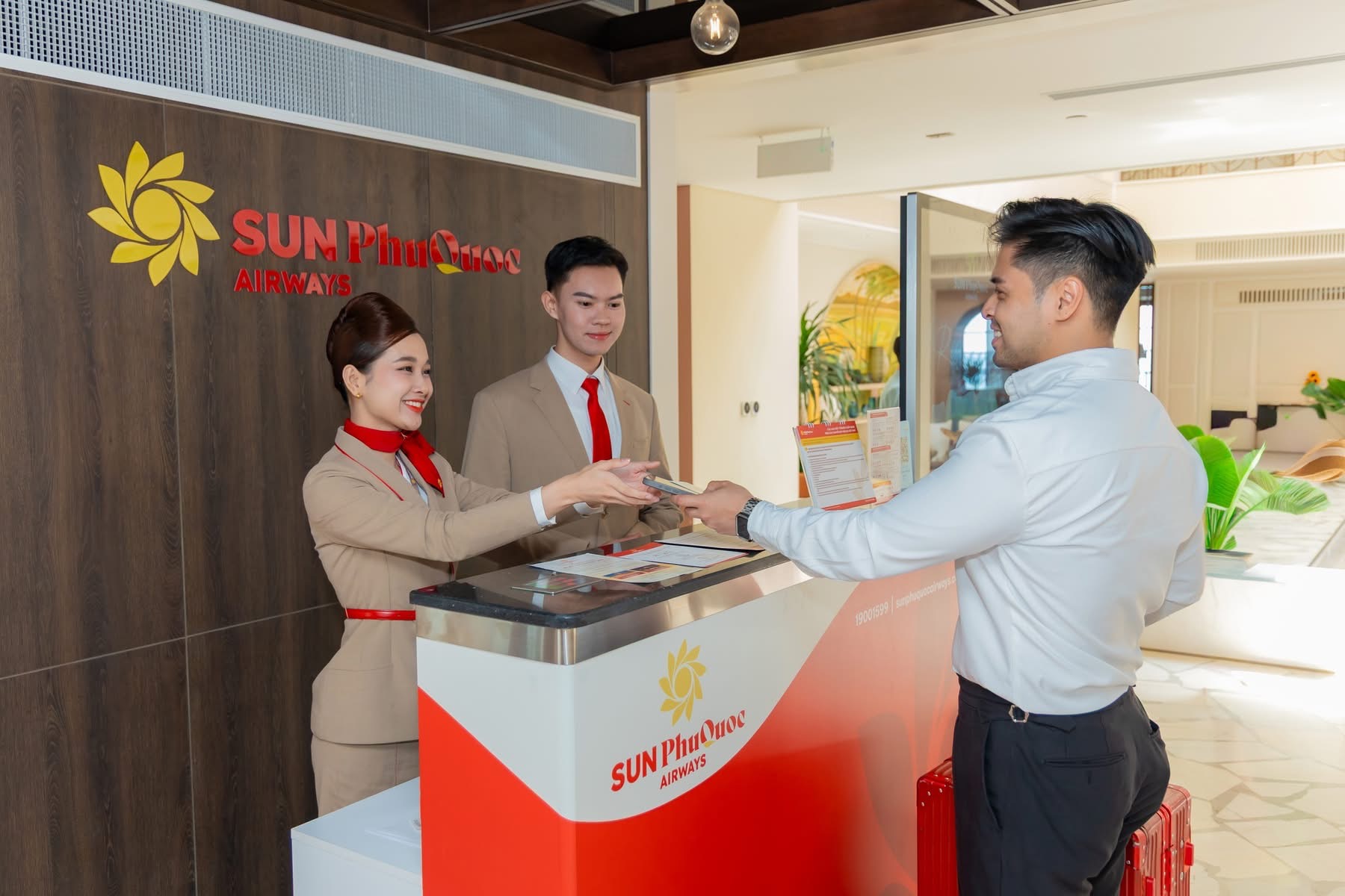 Hãng áp dụng mô hình làm thủ tục bay ngay tại khách sạn