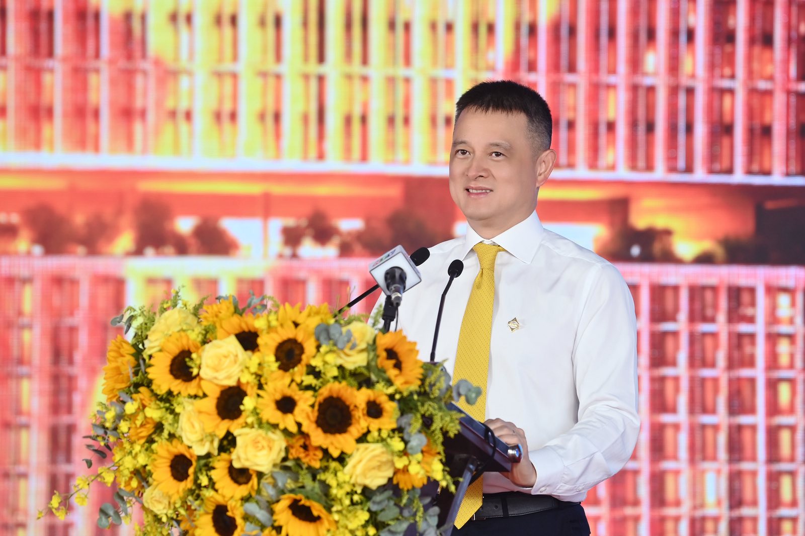 Lãnh đạo Tập đoàn Sun Group tại lễ khởi công