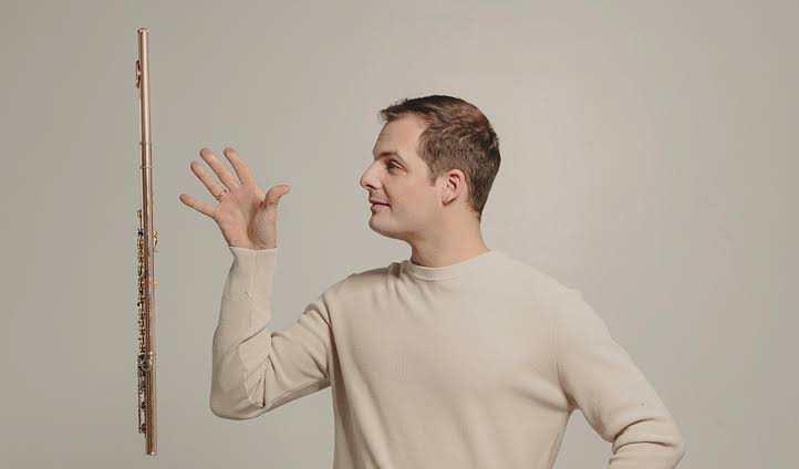 Sebastian Jacot, một trong những nghệ sĩ sáo xuất sắc nhất hiện nay. Ảnh: Thefluteview