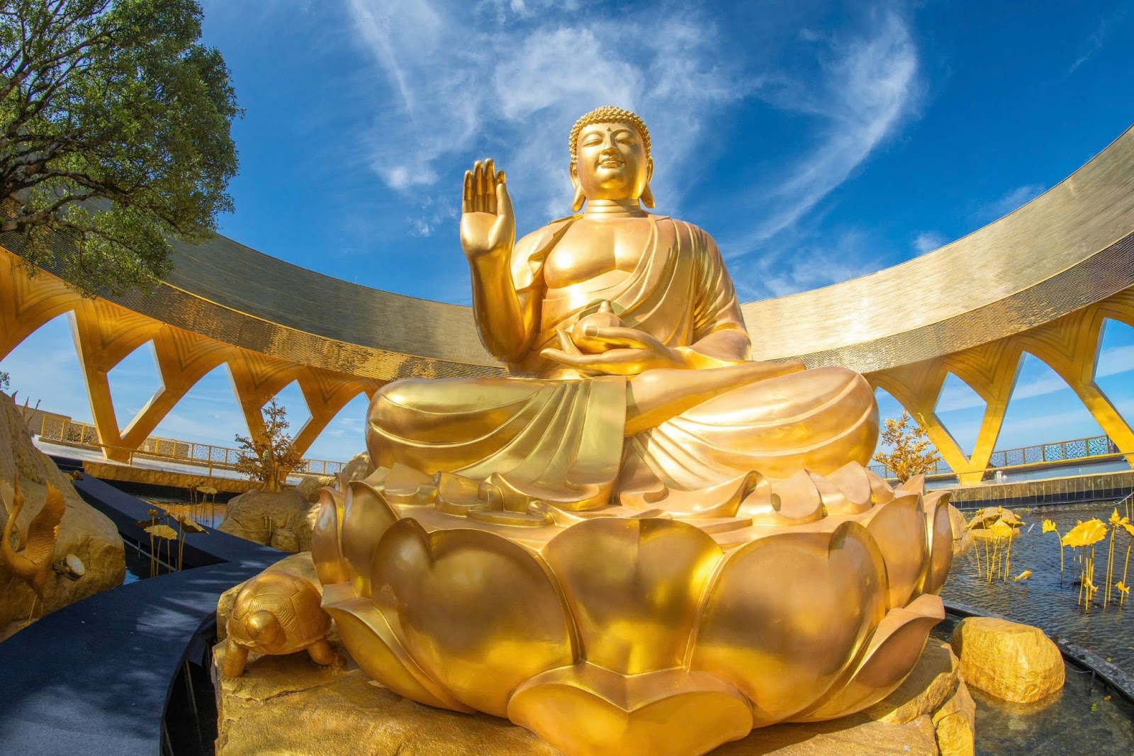 Tôn tượng Đức Phật Câu Na Hàm Mâu Ni