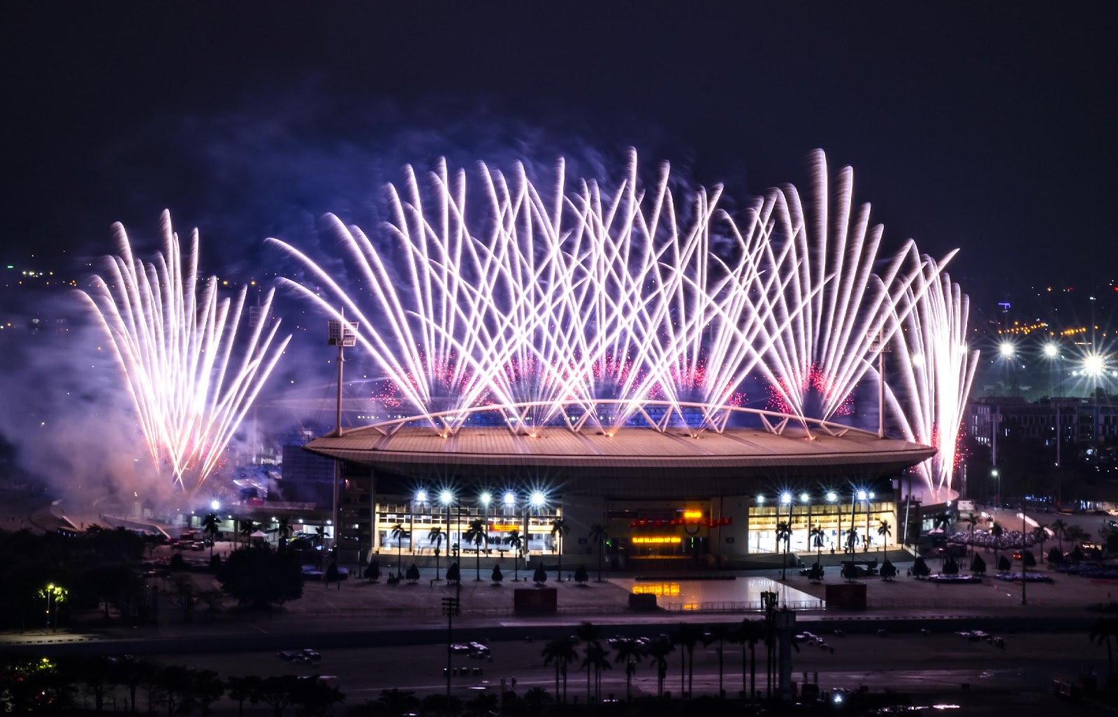 Những chủng loại pháo lần đầu tiên xuất hiện tại Việt Nam cùng hiệu ứng nghệ thuật lập trình riêng cho đại nhạc hội.