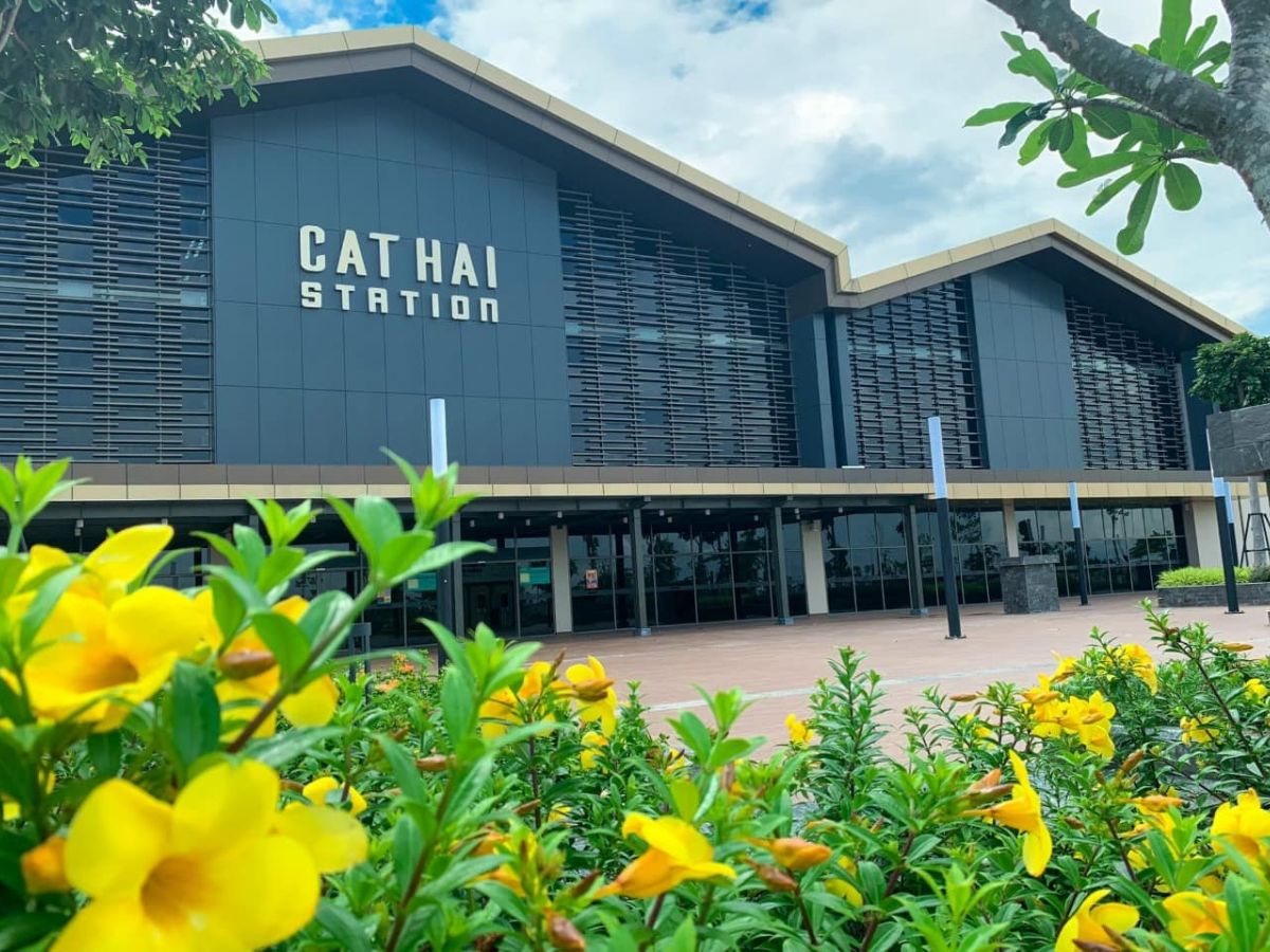 Combine resort vacation in Do Son and explore Sun World Cat Ba cable car