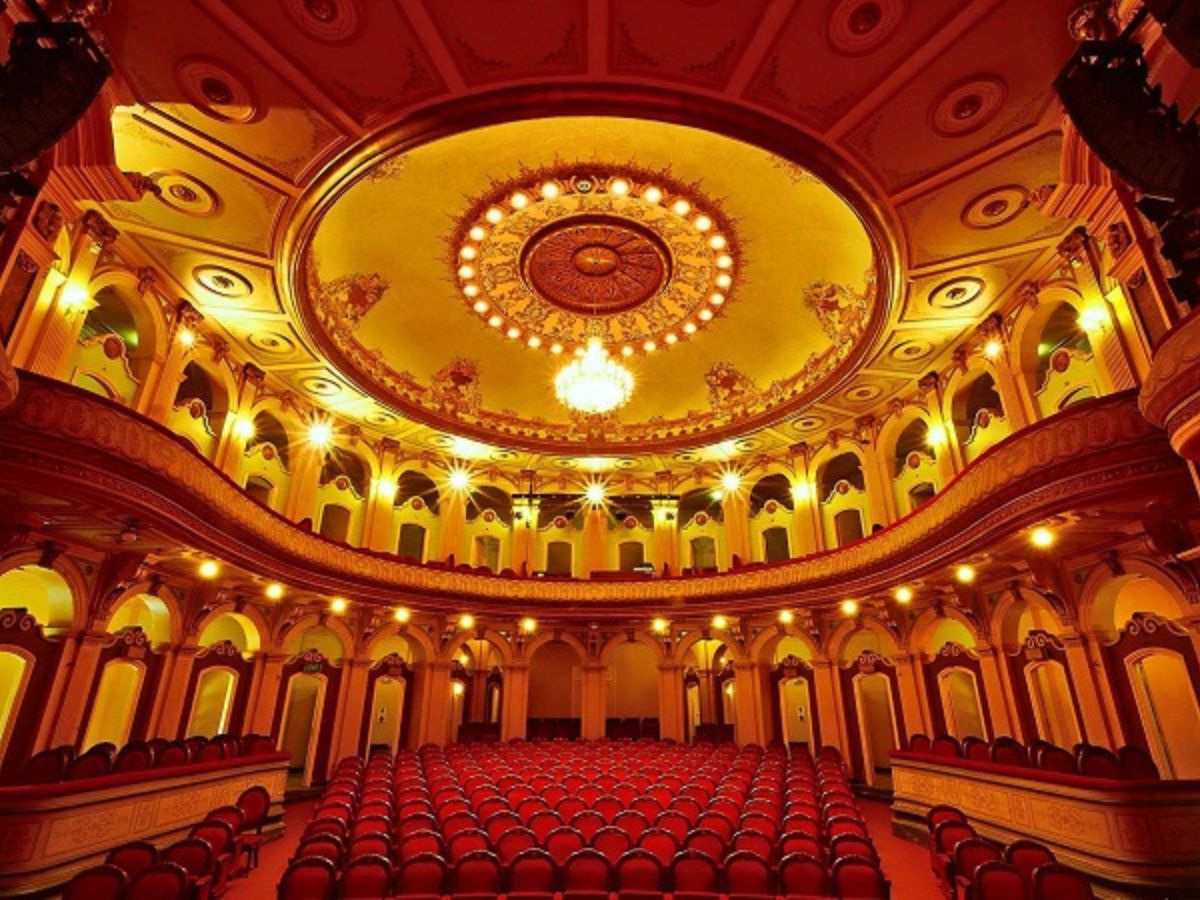 Hai Phong City Theater is 125 years old with historical and cultural values associated with the port land.