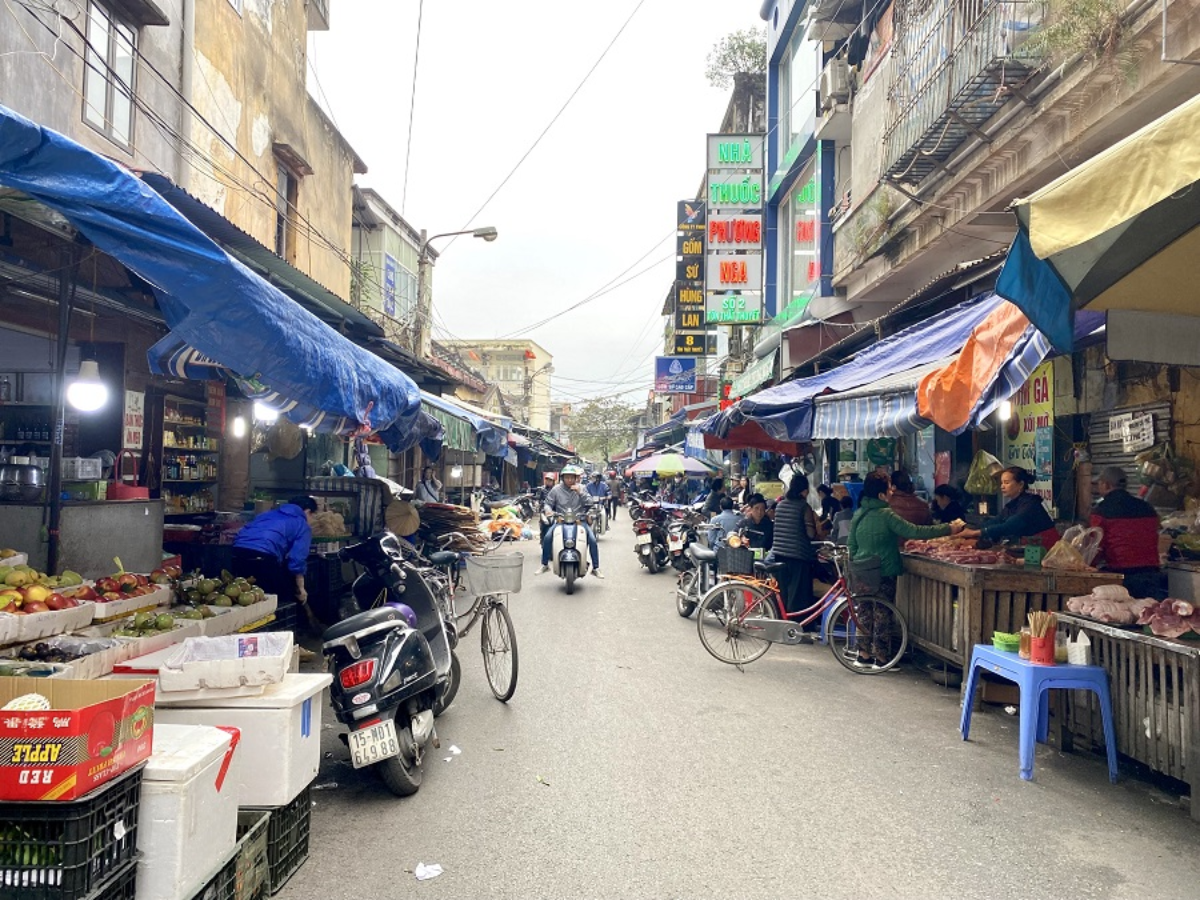 Chợ Đổ là nơi phân phối nông sản lớn của vùng đồng bằng Bắc Bộ.