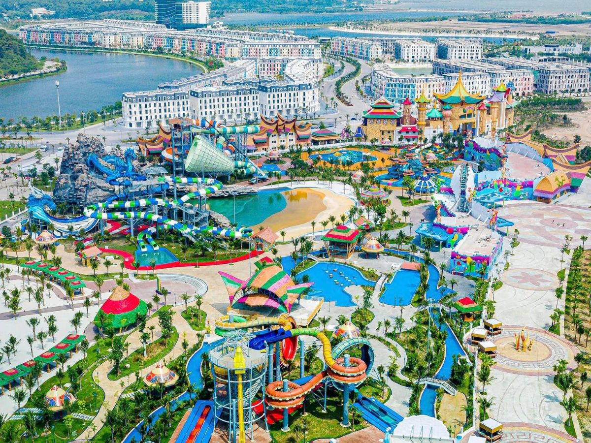 Tổ hợp vui chơi giải trí quy mô lớn thu hút đông đảo du khách