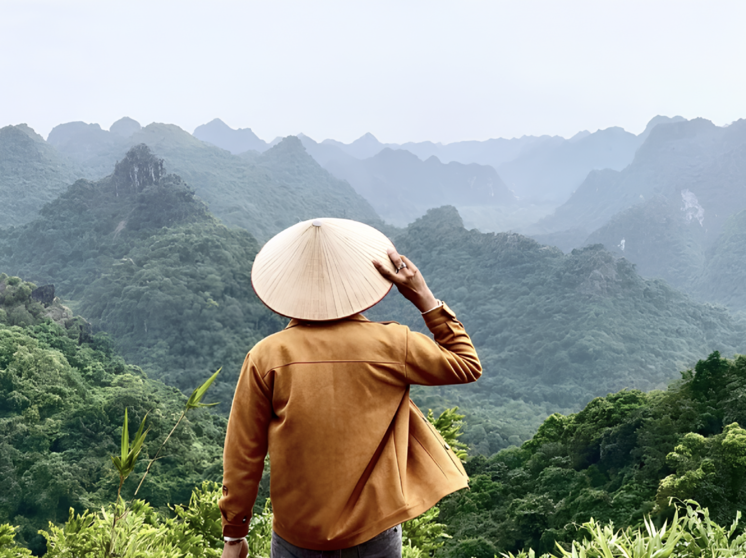 Khung cảnh sau hành trình chinh phục đỉnh Ngự Lâm