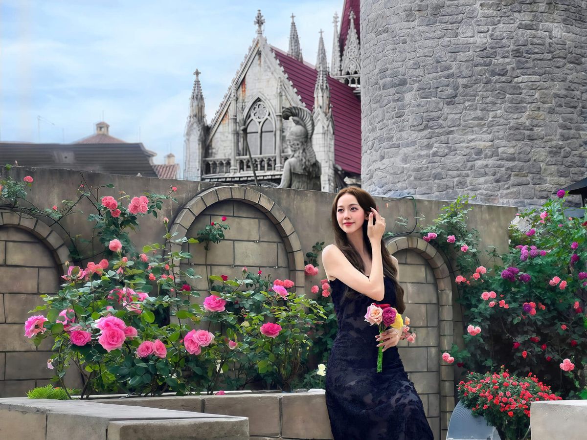 Du lịch một mình đến Đà Nẵng giúp du khách chủ động sắp xếp lịch trình và tự do khám phá mọi nơi