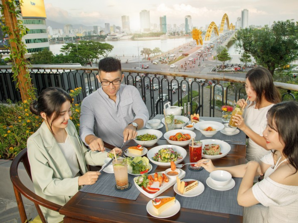 Nhà hàng Đà Nẵng ghi điểm nhờ hương vị chuẩn mực và dịch vụ chu đáo