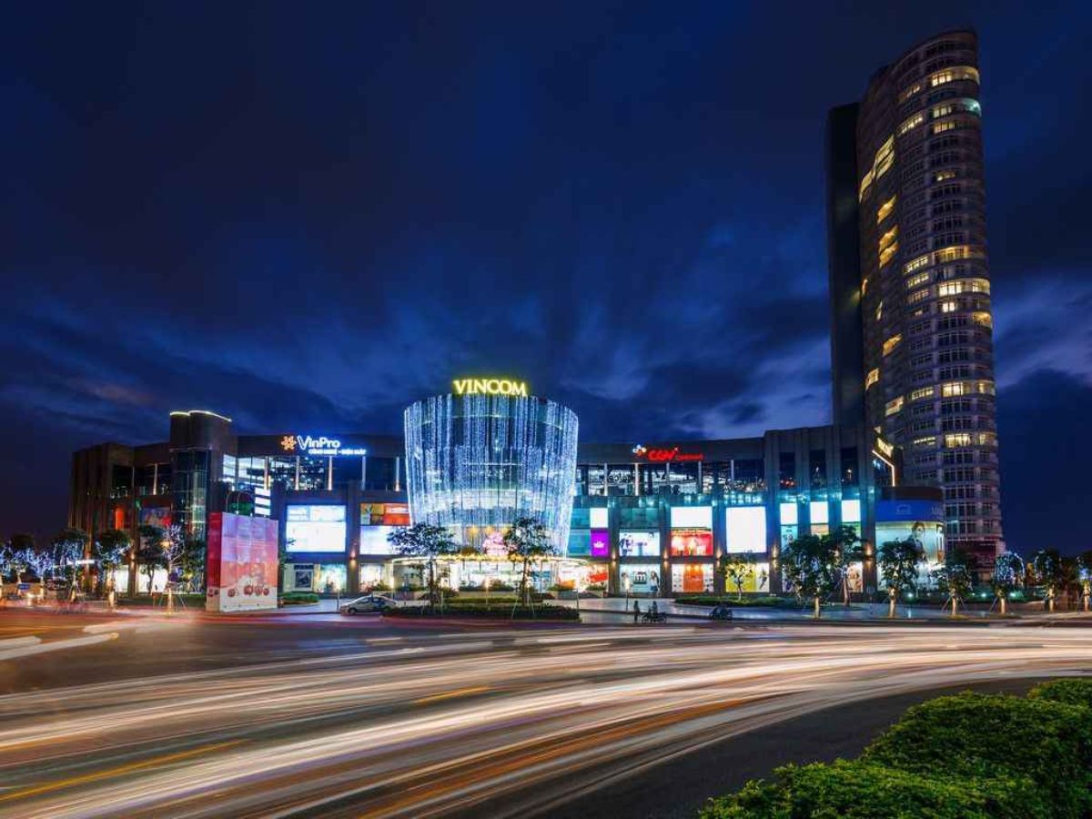 Vincom Plaza Ngô Quyền có diện tích mua sắm lớn