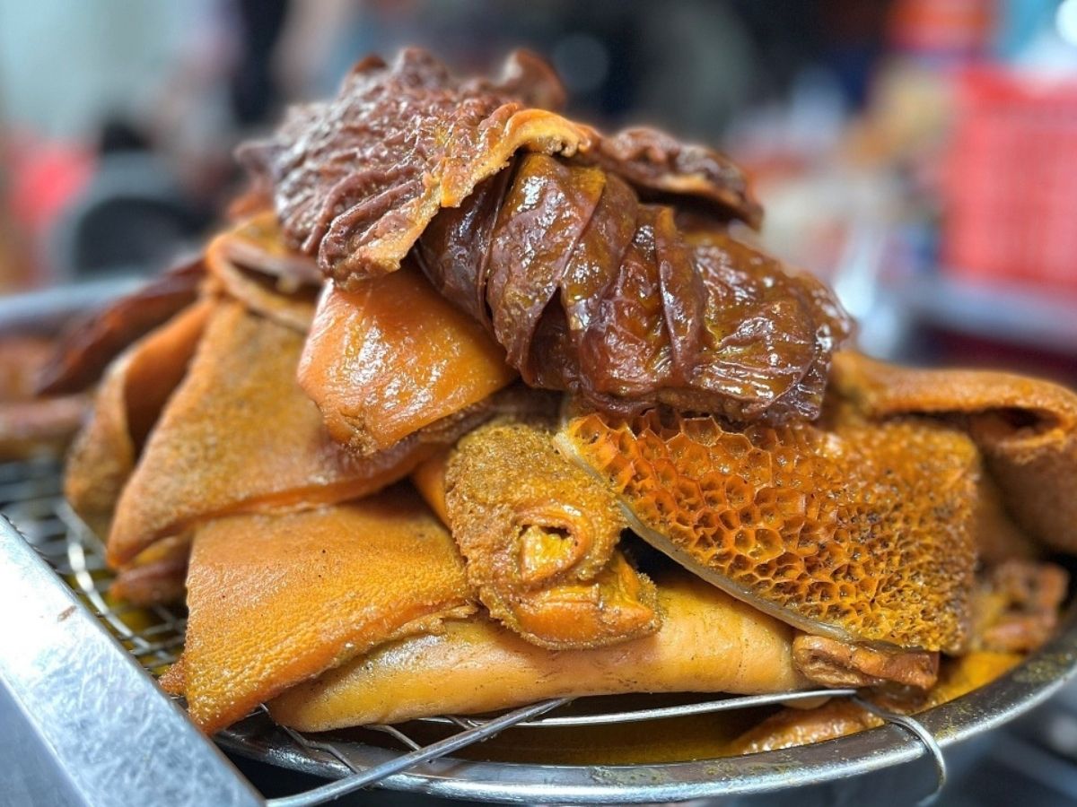 Phá lấu Đà Nẵng dễ dàng chinh phục lòng người nhờ sự giao thoa giữa các tầng vị tinh tế.