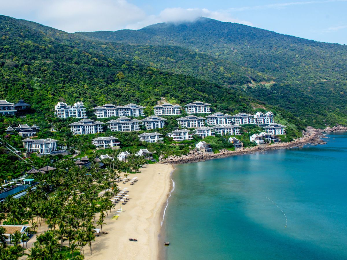 InterContinental Danang Sun Peninsula Resort là nơi lưu trú được yêu thích hàng đầu tại Đà Nẵng.