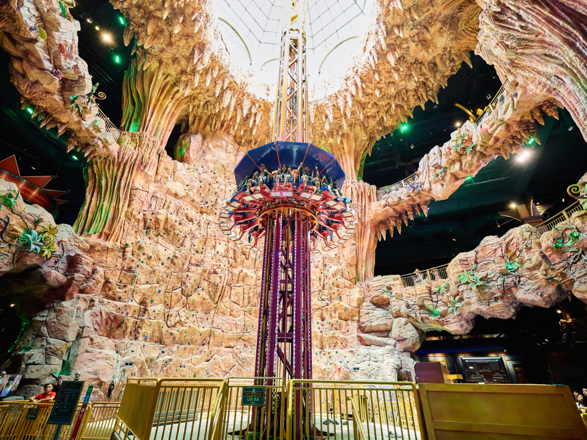 Khu trò chơi trong nhà tại Sun World Ba Na Hills