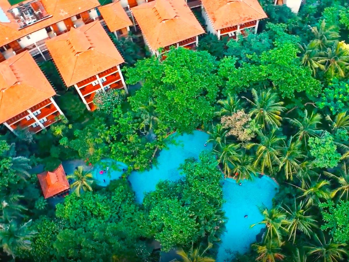 Furama Resort Danang có kiến trúc ấn tượng