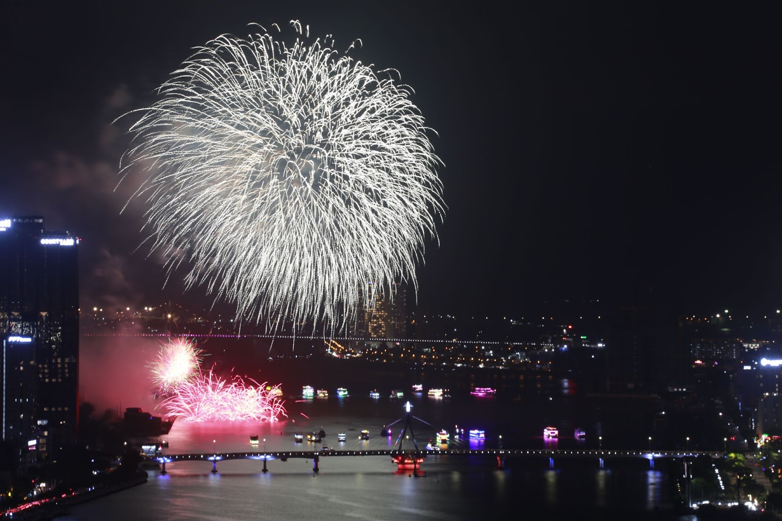 Thành phố Đà Nẵng sẽ tổ chức bắn pháo hoa tại sáu điểm nhân dịp Tết Nguyên đán 2026