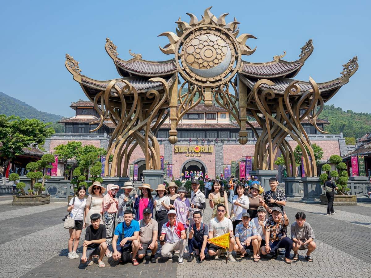 du-khach-thich-thu-check-in-cong-thoi-gian-ba-na-hills