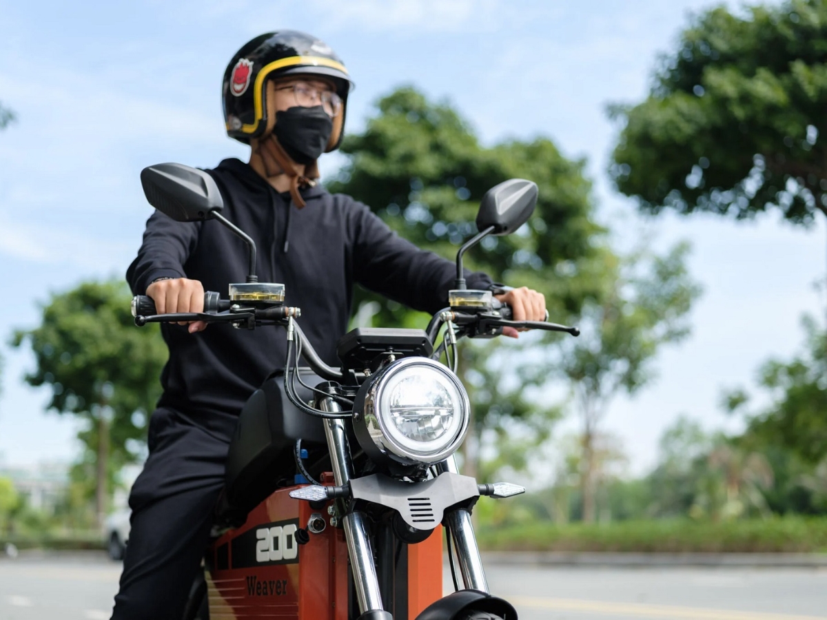 Di chuyển đến bảo tàng bằng xe máy là phương án được nhiều du khách lựa chọn