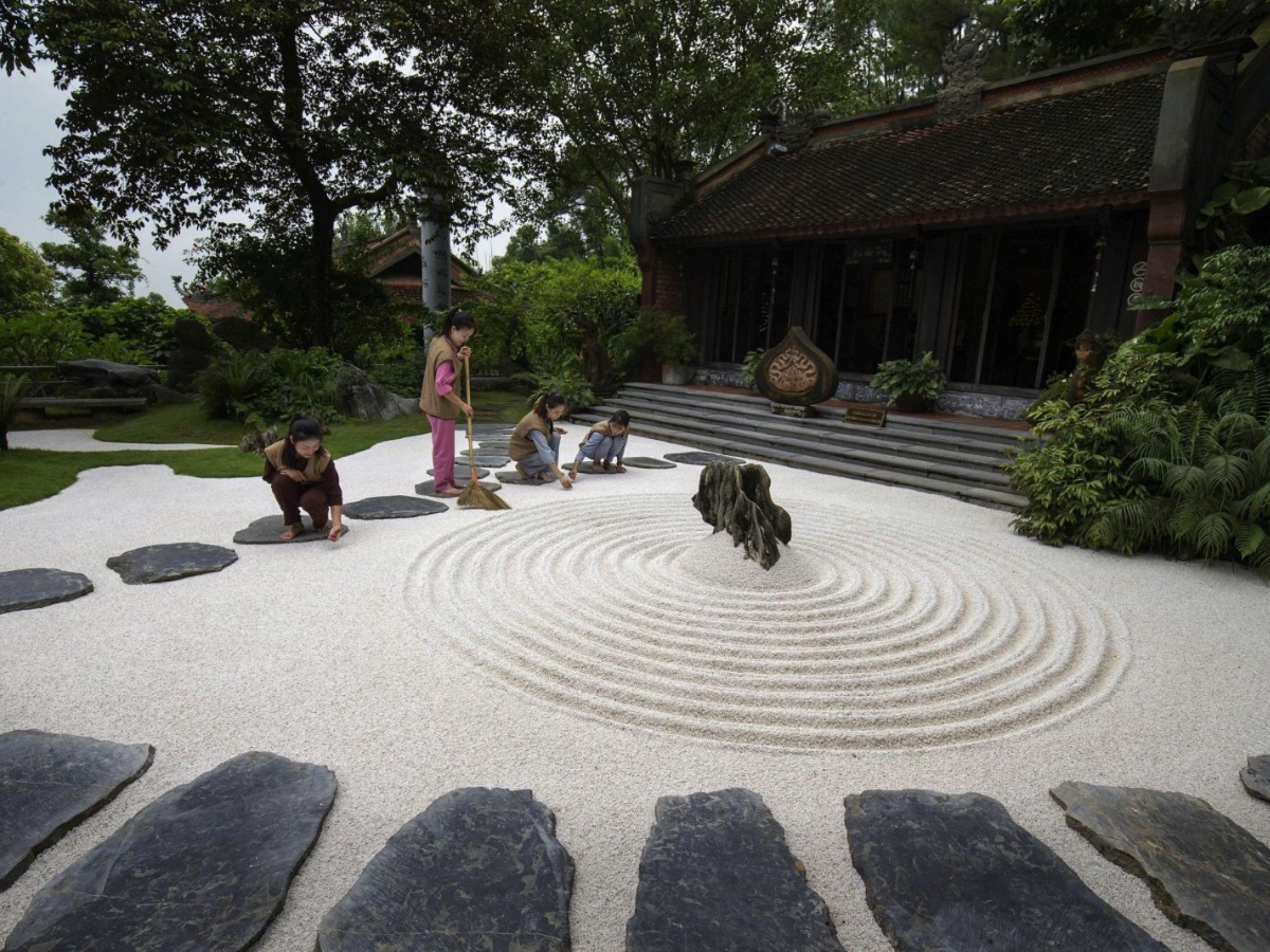 Chùa Địa Tạng Phi Lai Tự sở hữu địa thế “tựa sơn hướng thủy”