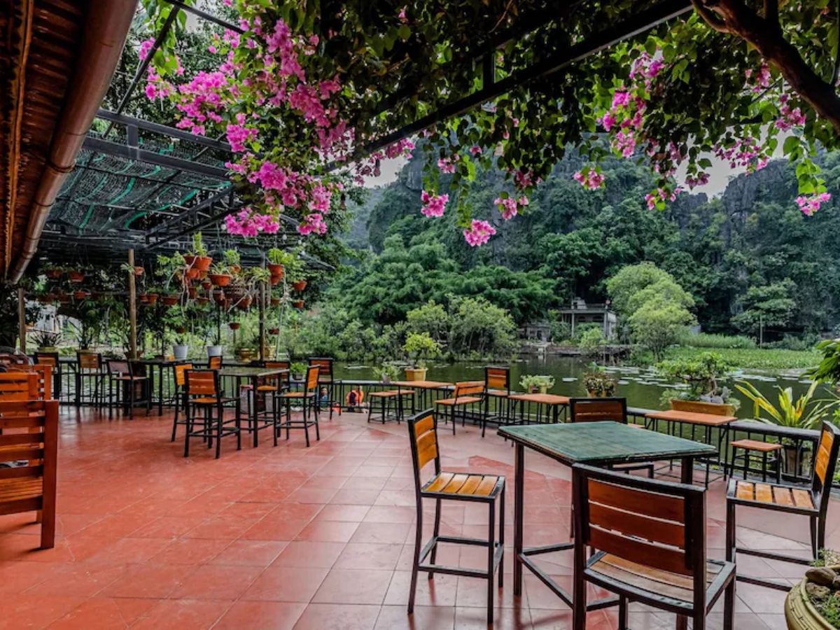 Lựa chọn ăn uống trong chuyến đi Ninh Bình của du khách là vô cùng đa dạng