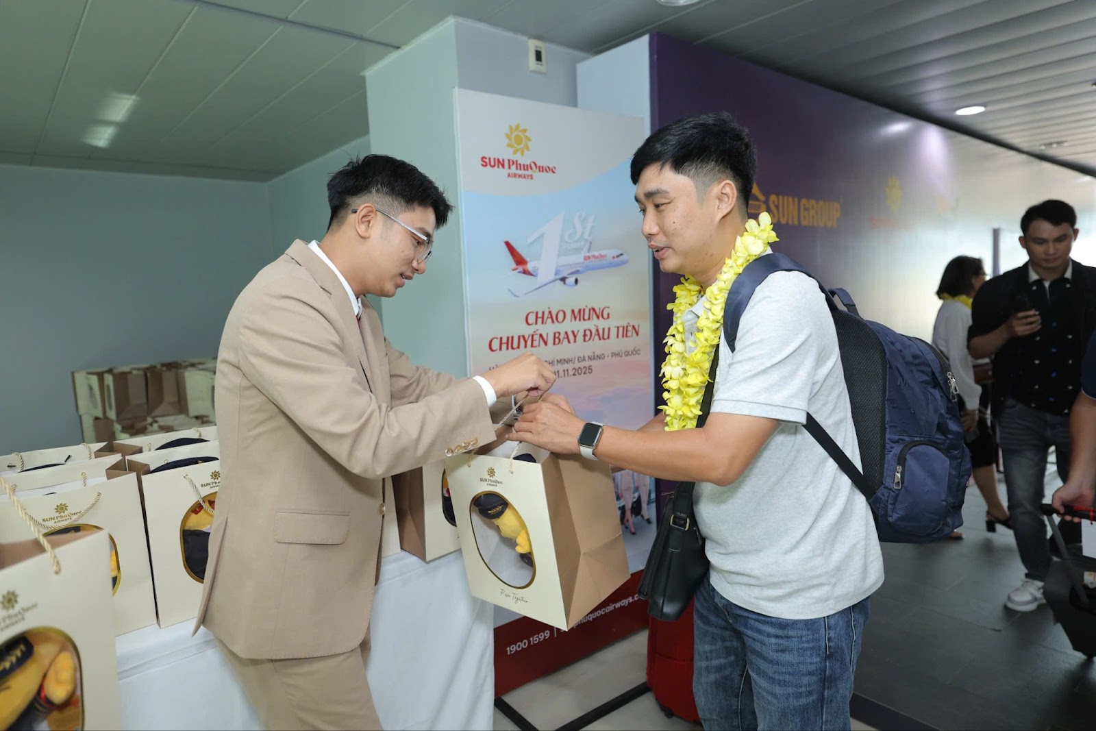 Souvenirs are given to passengers right upon landing at Phu Quoc Airport