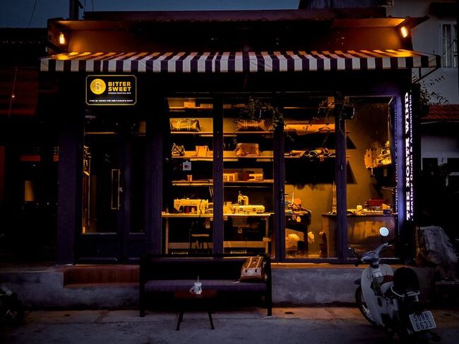Don’t be tricked by Bittersweet&Co Bar’s appearance as a small souvenir shop (Photo: Collected)