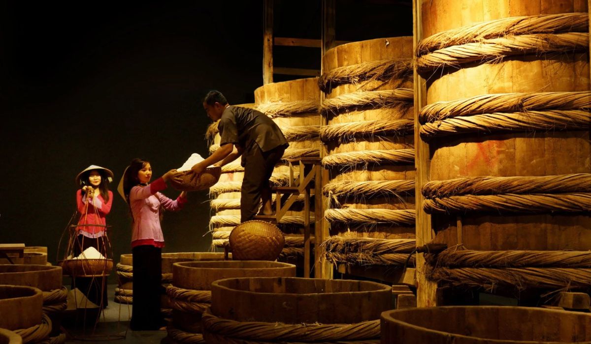 Nghề làm nước mắm truyền thống tại đảo Ngọc có lịch sử lâu đời