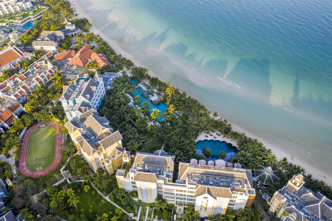 JW Marriott Phu Quoc Emerald Bay được thiết kế như một “trường đại học giả tưởng”