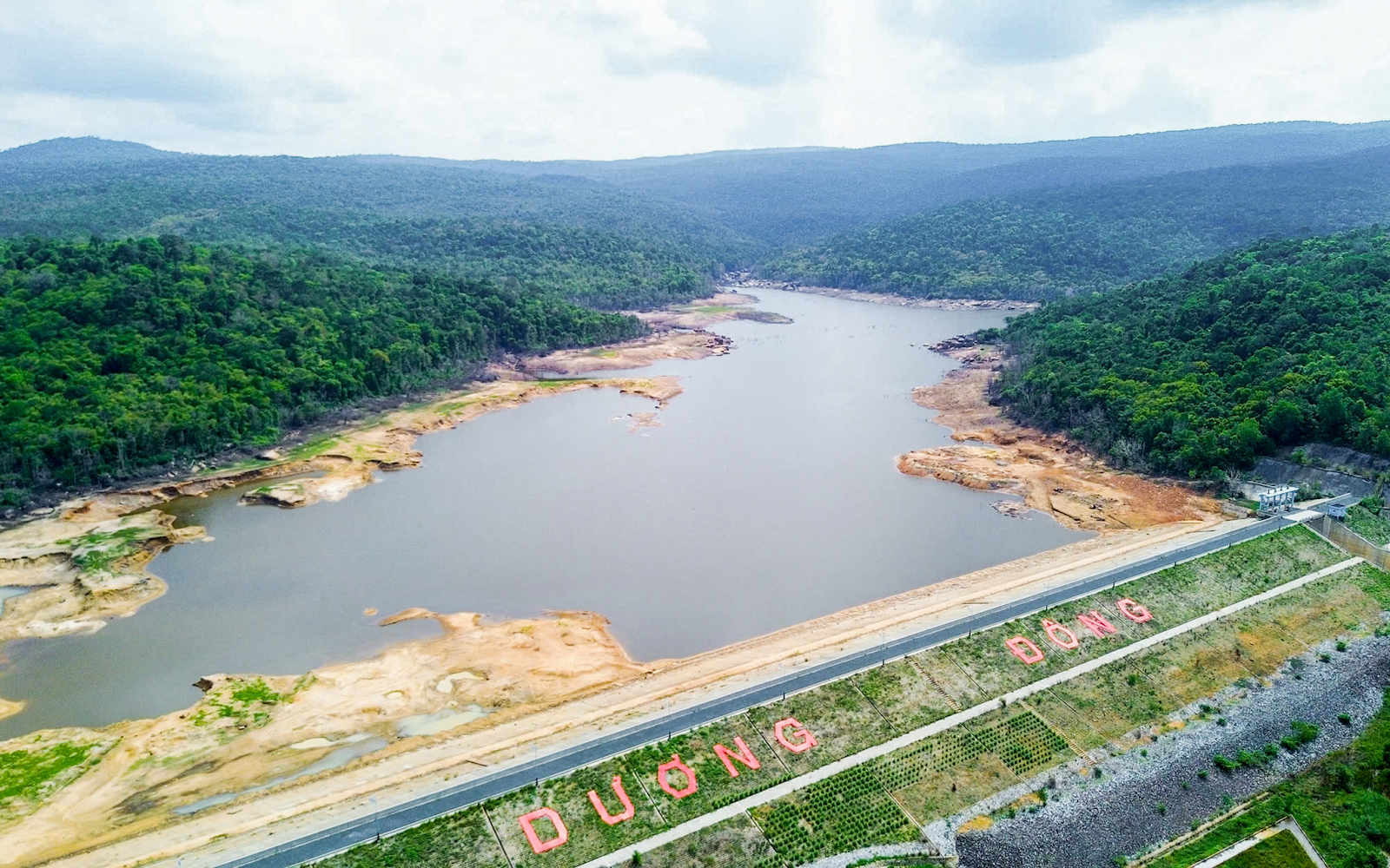 Dự án Hồ nước Dương Đông 2 là một trong những hạng mục quan trọng cho APEC 2027.