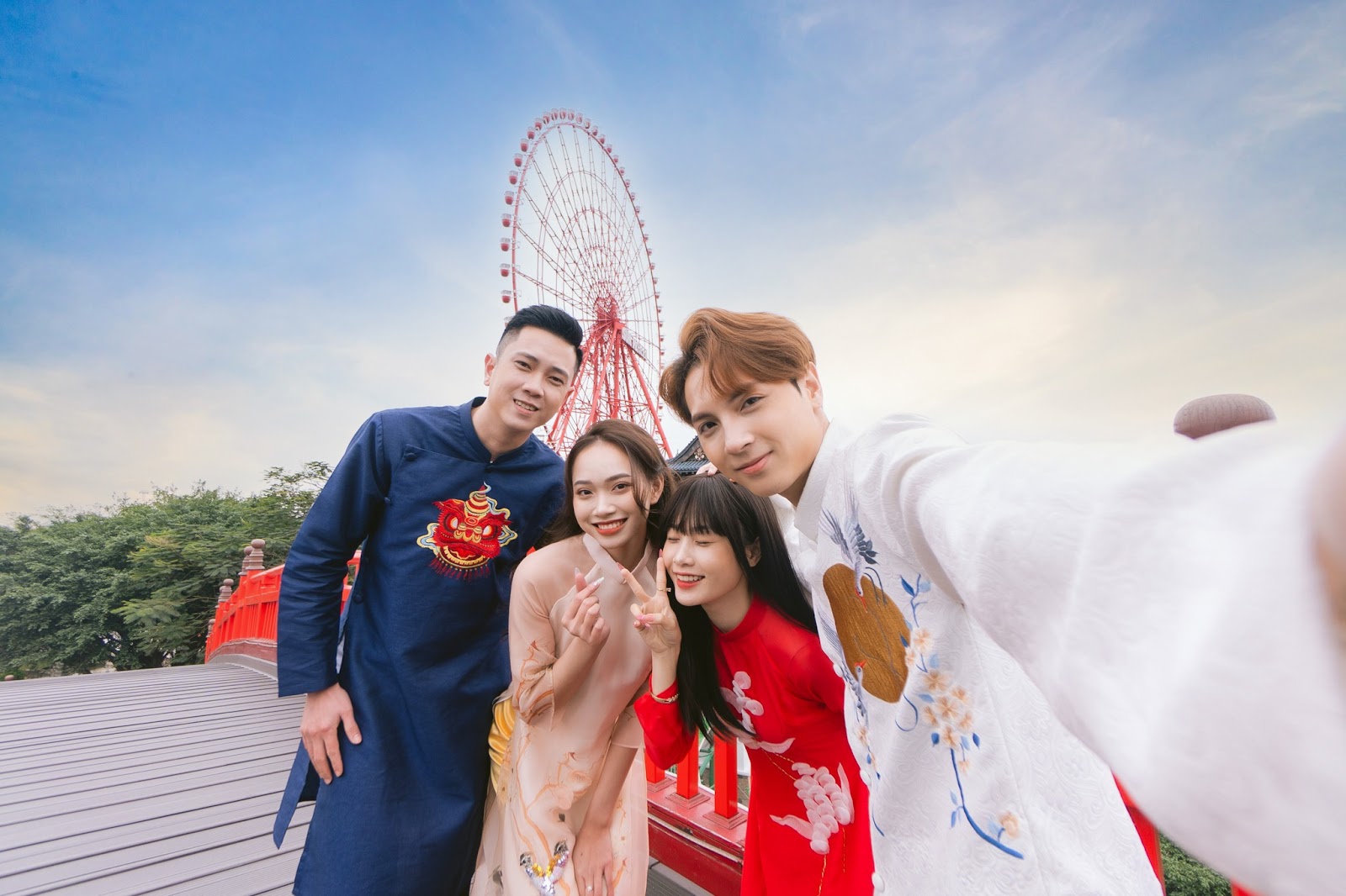 Visitors enjoy panoramic views from the Sun Wheel, a highlight of the dynamic Sun World Ha Long.