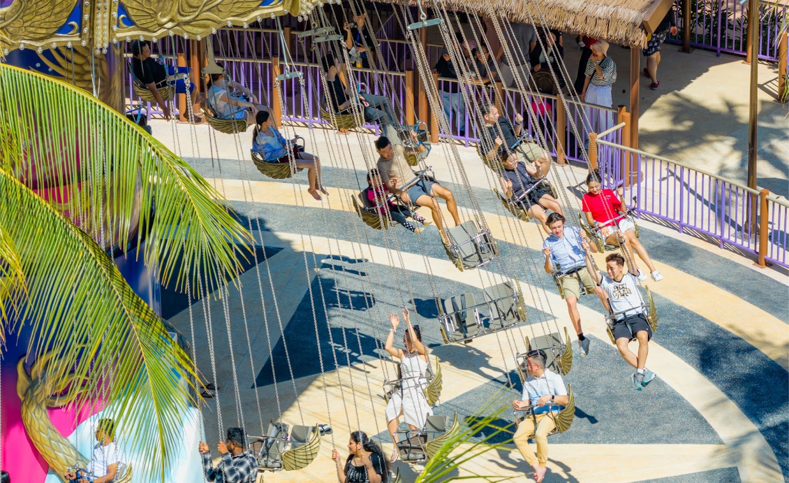 Sun World Hon Thom là quần thể vui chơi giải trí quy mô lớn tại Nam đảo Phú Quốc