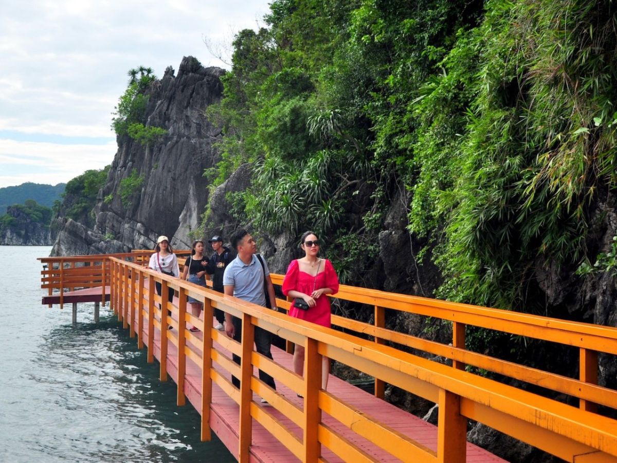 Đảo Soi Sim có nhiều trải nghiệm du lịch hấp dẫn.