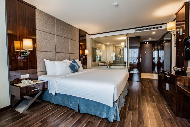 Nội thất sang trọng và hiện đại là thương hiệu của khách sạn Ha Long Central Hotel.