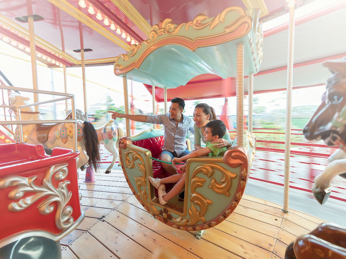 Trải nghiệm nhiều trò chơi hấp dẫn tại Sun World khi đi du lịch Quảng Ninh.