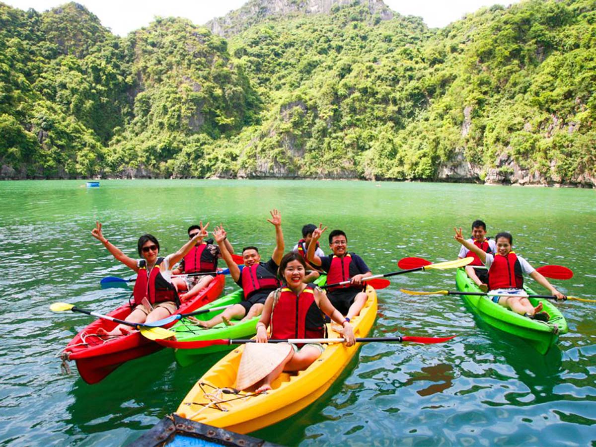 Lưu ý an toàn khi du lịch làng chài Ba Hang