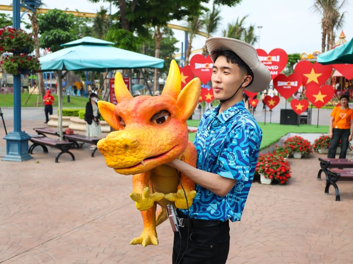 Khu vui chơi Sun World Ha Long trong lịch trình kết hợp cafe ngắm biển
