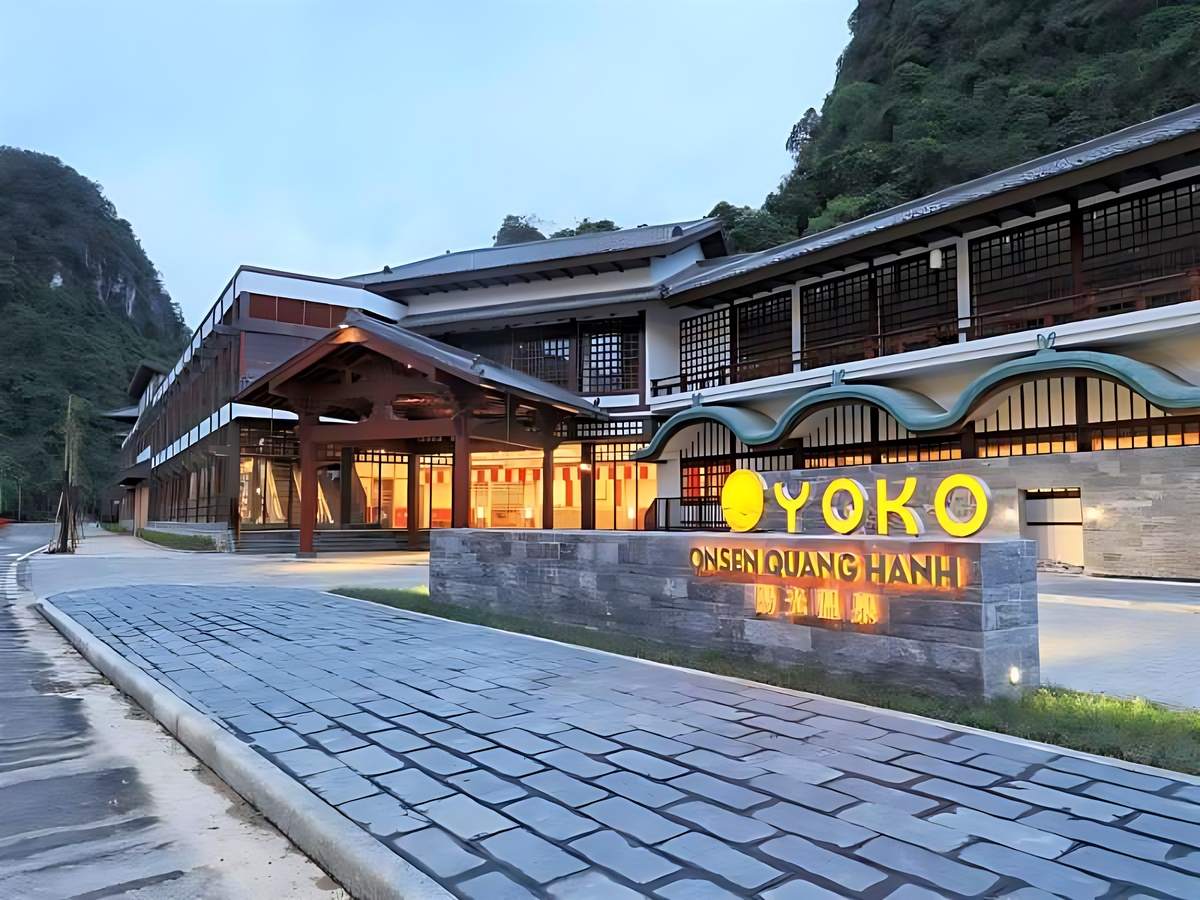 Yoko Onsen Quang Hanh tắm khoáng nóng phong cách Nhật thư giãn