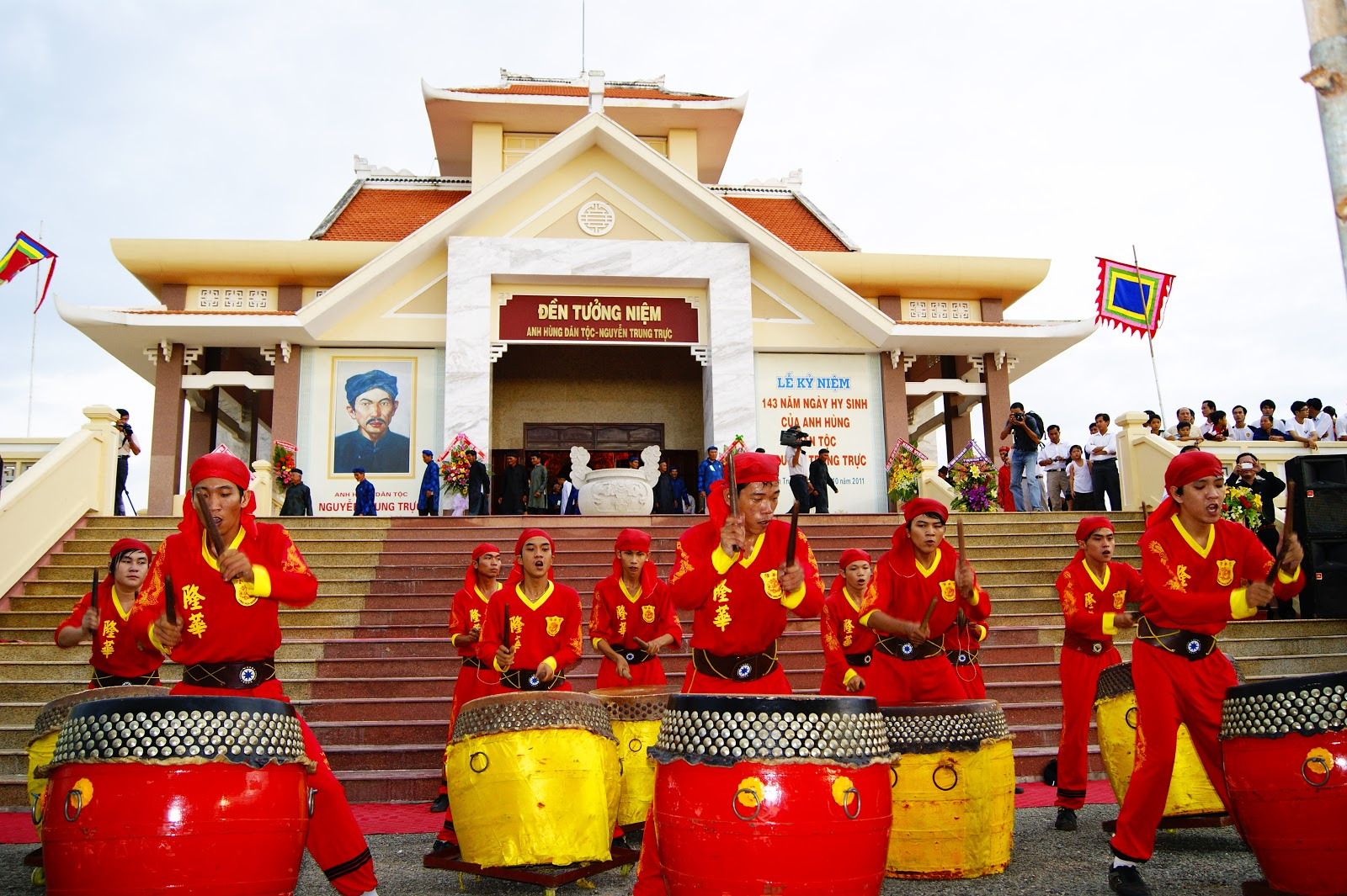 Các hoạt động biểu diễn võ thuật tại lễ kỉ niệm.