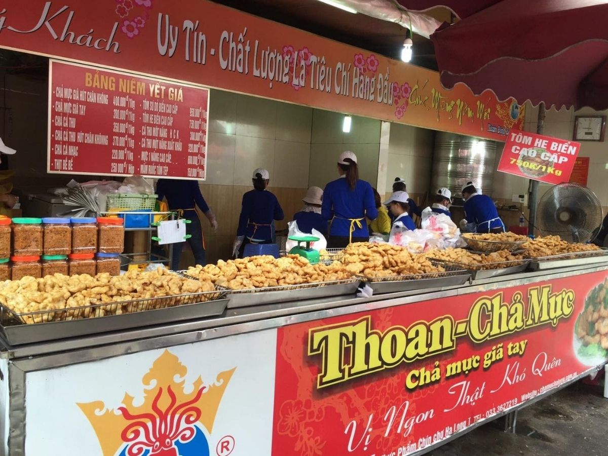 Thương hiệu chả mực Thoan nổi tiếng với việc đạt giải Thương hiệu Vàng.