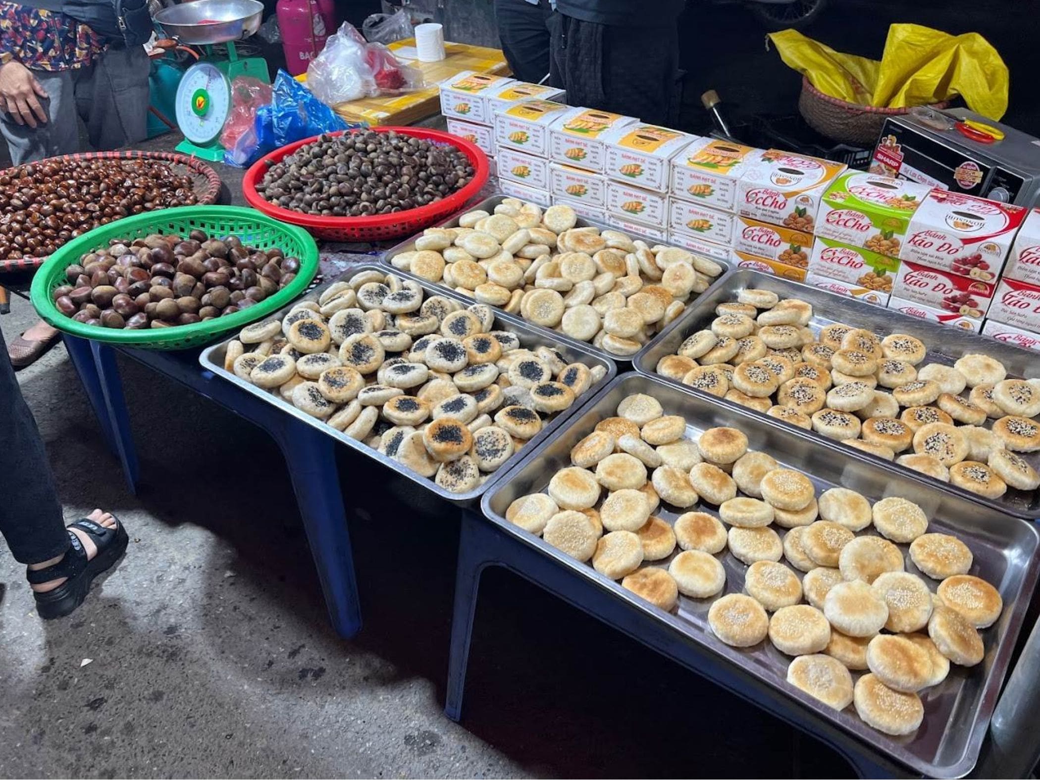 01-nguon-goc-va-y-nghia-cua-banh-hat-de-nuong-sapa-min.jpg
