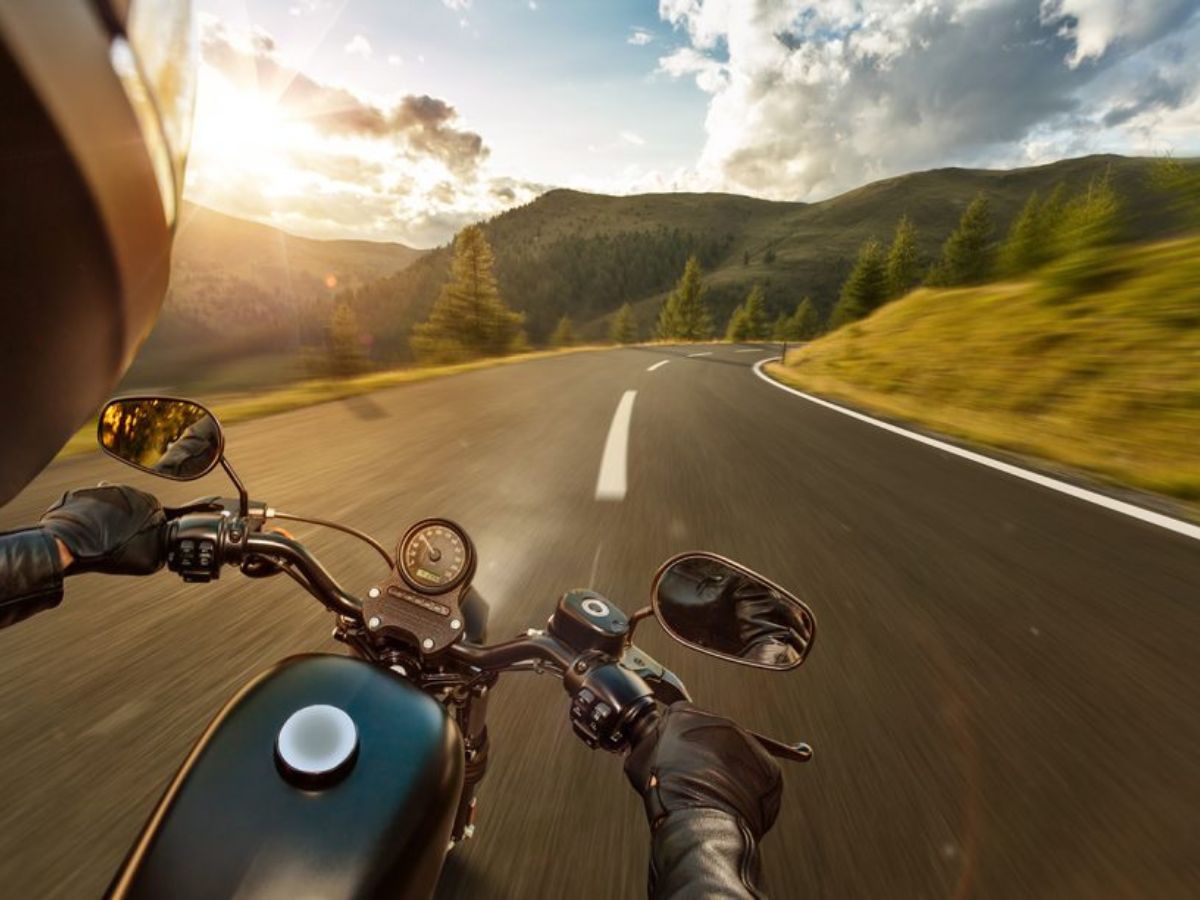 Chinh phục những con đường giữa trời sương dù khó khăn nhưng lại cực kỳ xứng đáng.