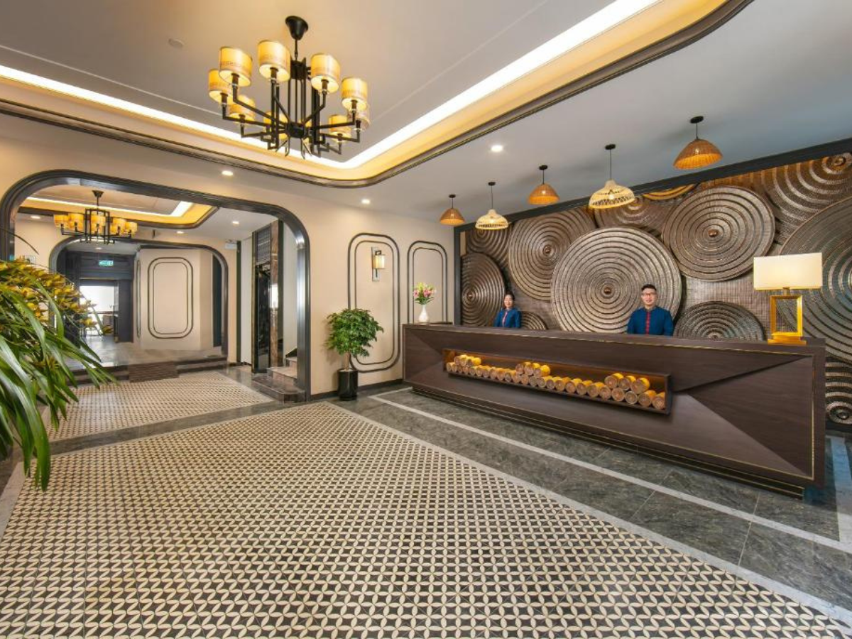 Đội ngũ nhân viên tận tâm, giàu kinh nghiệm.