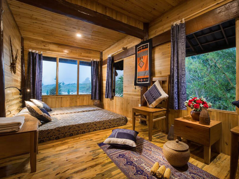 Buổi sáng, bạn có thể thưởng thức cà phê nóng ngay tại ban công.