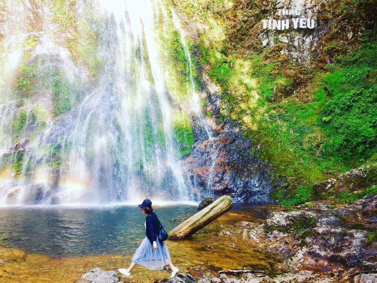 Vẻ đẹp hùng vĩ của Thác Tình Yêu Sa Pa