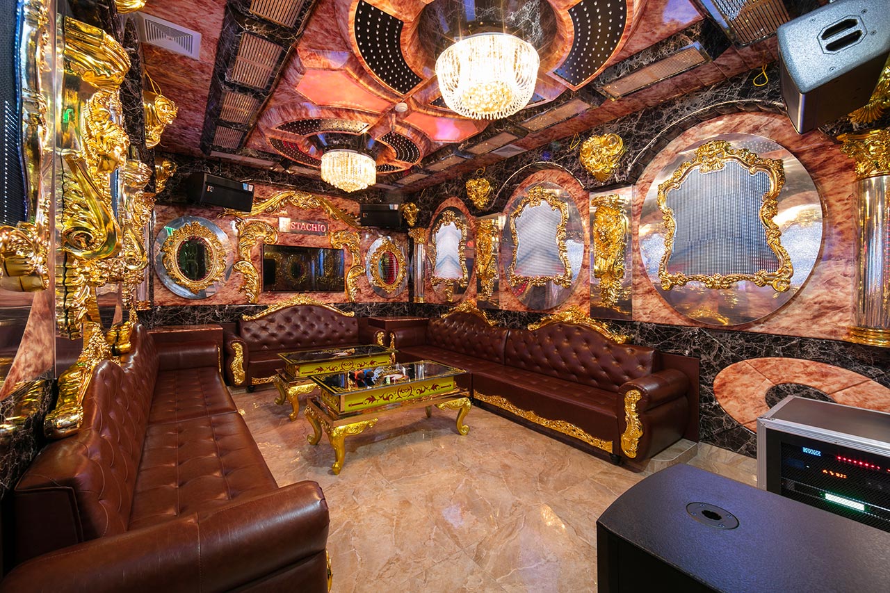 Sau khi uống đồ uống có cồn tại bar, du khách nên ra về bằng taxi để đảm bảo an toàn