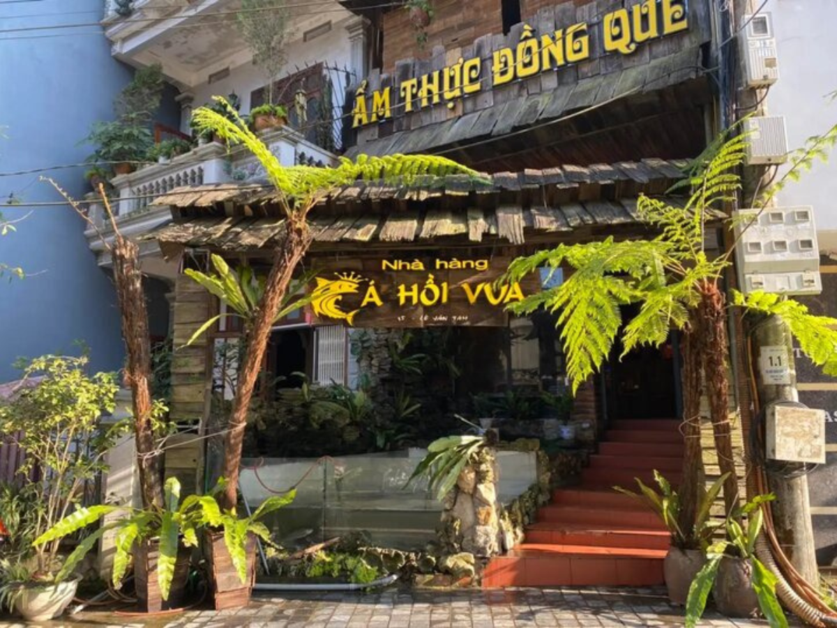 Nhà hàng Cá Hồi Vua là nơi thưởng thức trọn vị tươi ngon của cá hồi Sa Pa.
