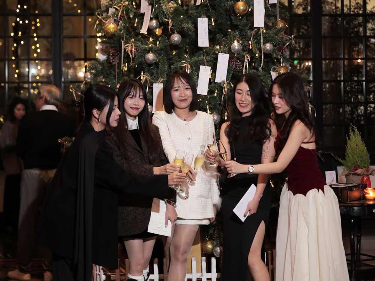 Khung cảnh mùa đông Sa Pa tạo nên những bức ảnh lễ hội tuyệt đẹp.