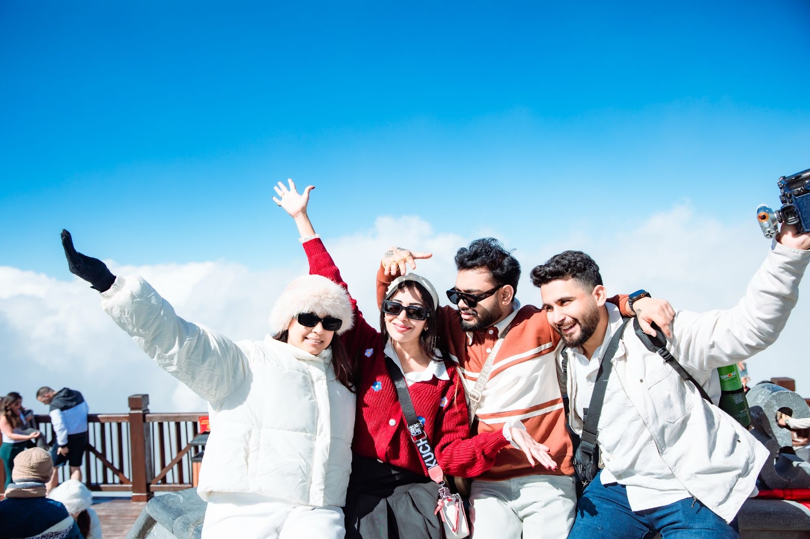 Bắt đầu hành trình du xuân vào buổi sáng sớm sẽ giúp du khách có được những góc check-in ưng ý hơn.